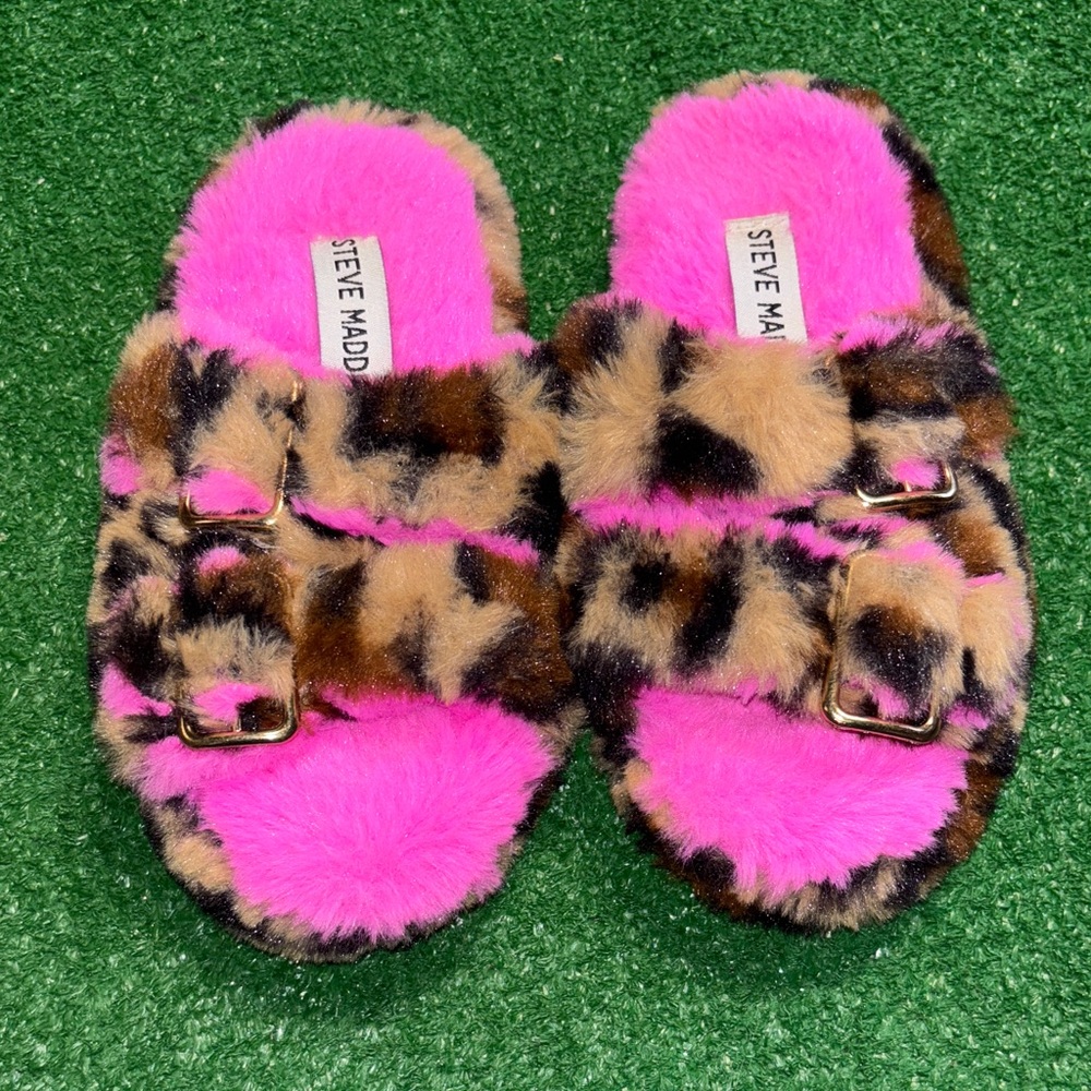 Steve Madden Vibrant Pink and Leopard Print Slippers